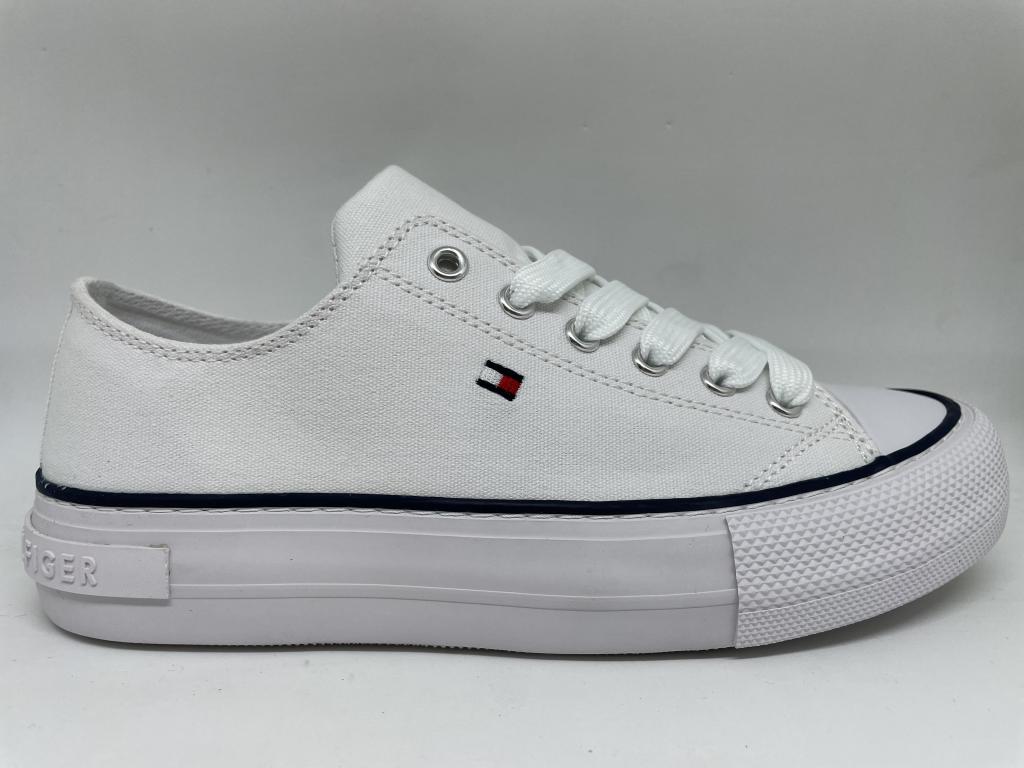 Tommy Hilfiger 32118